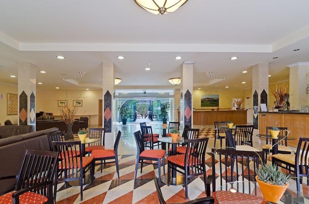 Castellaro Golf Resort Exterior photo