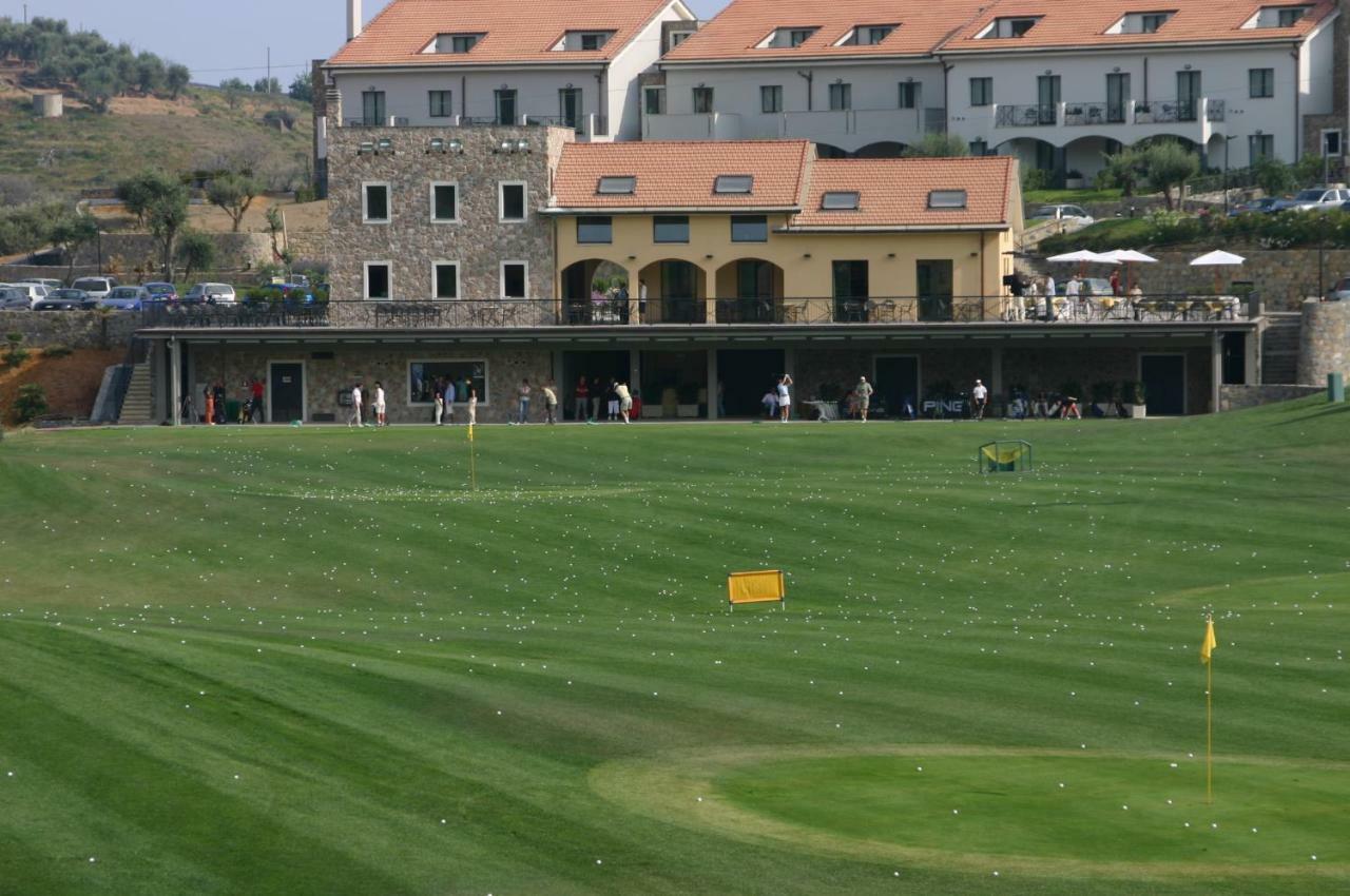 Castellaro Golf Resort Exterior photo
